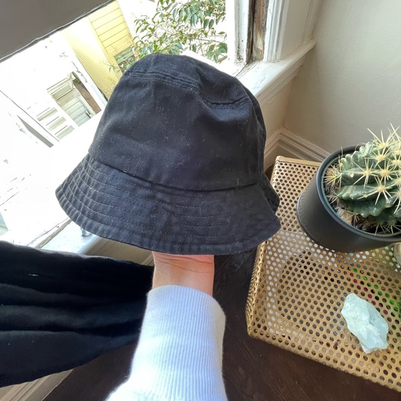 Sold -🤍Dolls Kill Black Bucket Hat with melting white logo 🖤🤍 - Picture 4 of 5